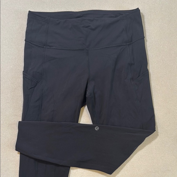 lululemon athletica Black Leggings - Picture 3 of 6